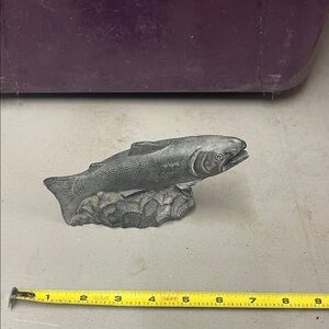 Gray Fish Sculpture for Aquarium Decor table top display